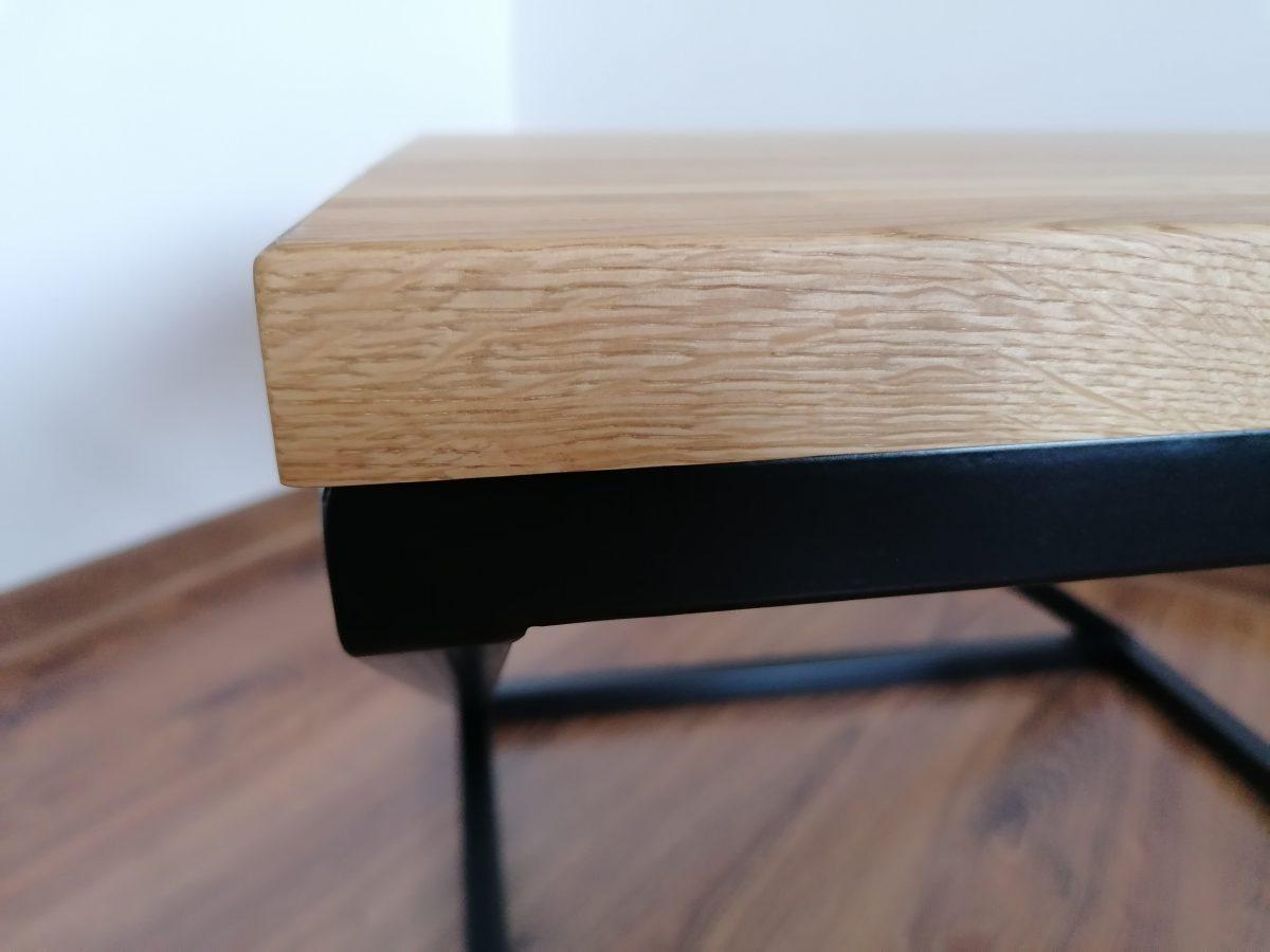 Stolik kawowy loft z drewna i metalu